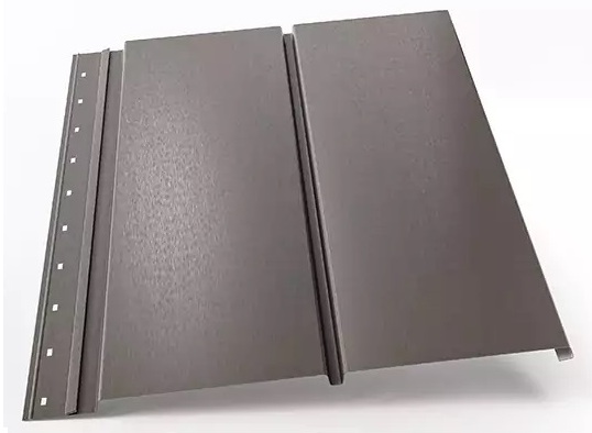 ocelový střešní podhled P4 Smoked Brown Stavebniraj.cz